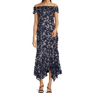 Xscape NWT  Off-the-Shoulder Short Sleeve Embroidered Floral Lace